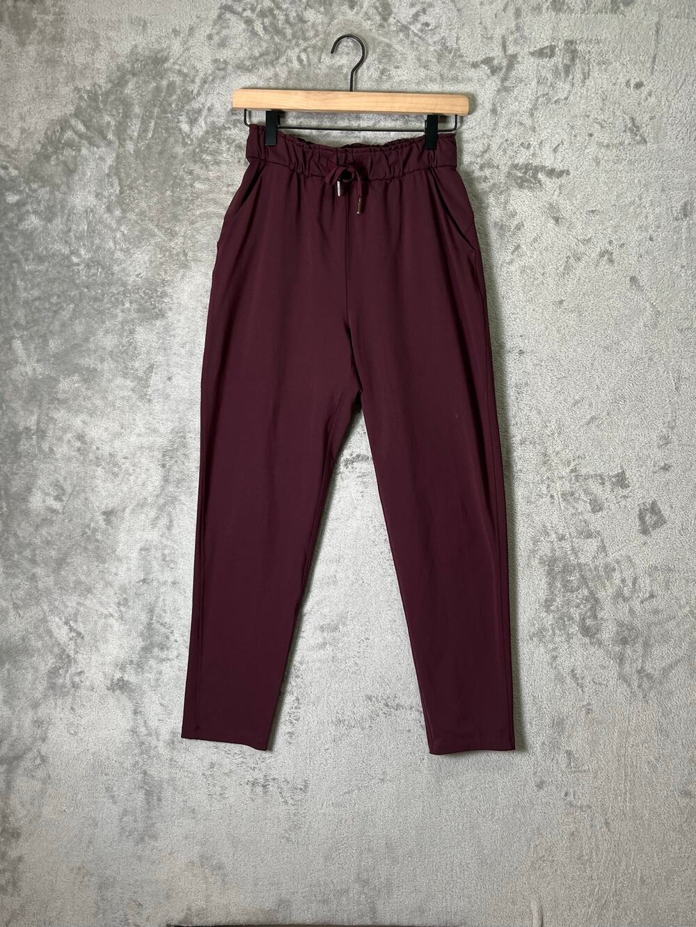 Lululemon Keep Moving 7/8 High Rise Pants Cassis Burgundy Women's Size 4